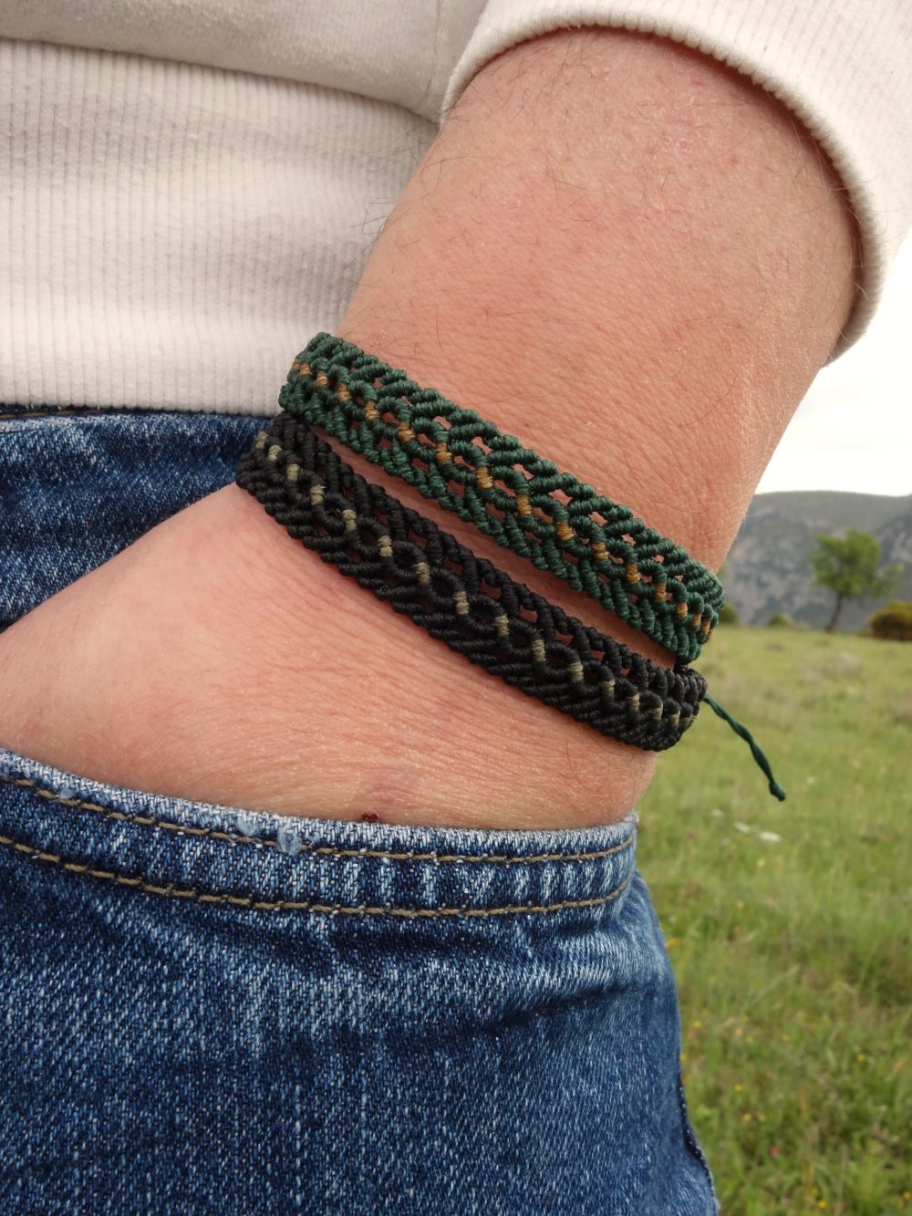 Χειροποίητο Μακραμέ Βραχιόλι Unisex – σε τρεις αποχρώσεις - Image 4