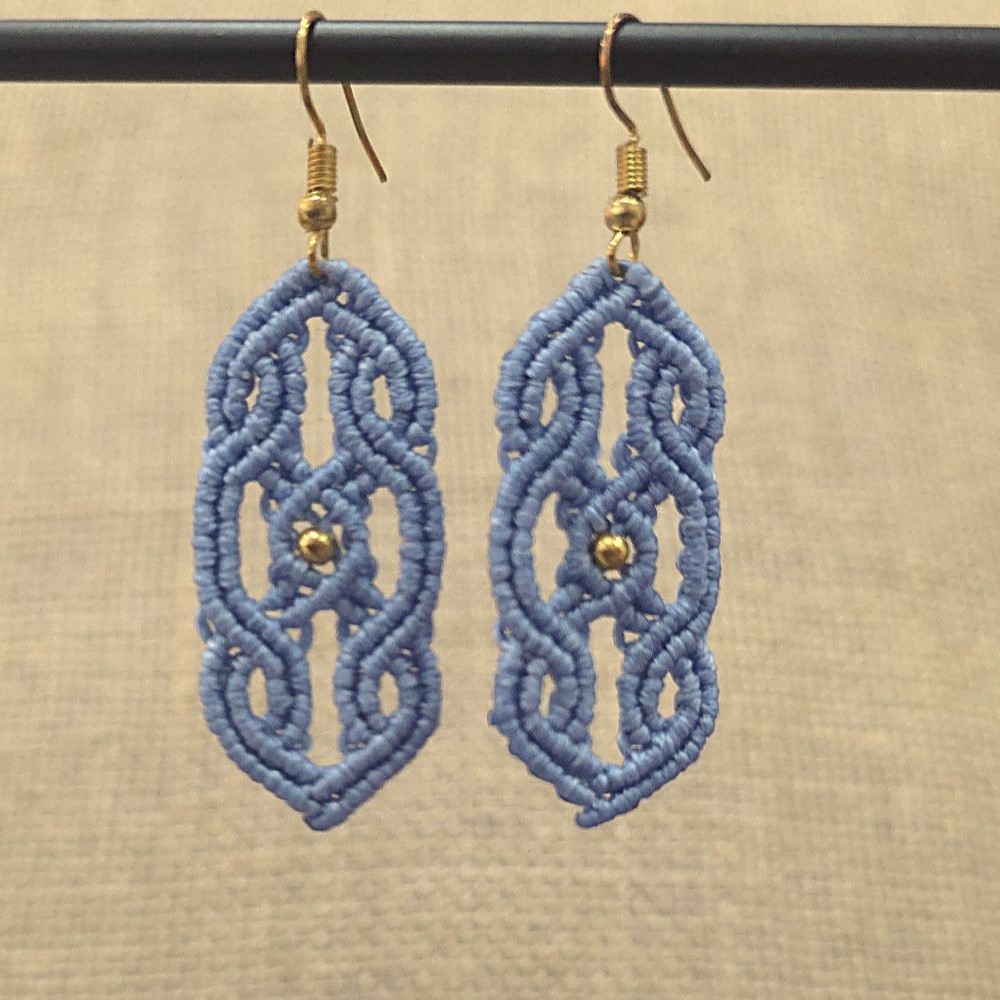 Azure Flow – Χειροποίητα μακραμε σκουλαρίκια σε γαλάζια απόχρωση - Image 2