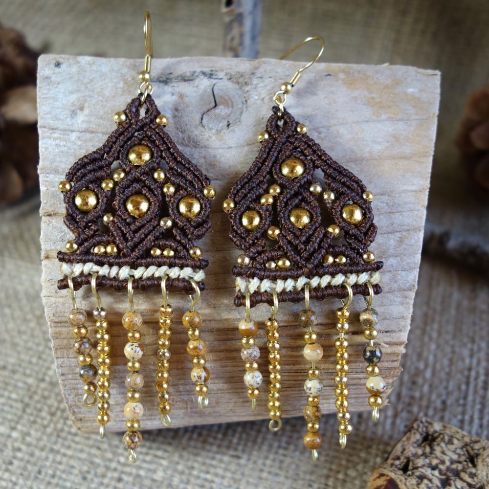 χειροποίητα μακραμέ σκουλαρίκια καφέ 10,5 εκ με ορείχαλκο και picture jasper