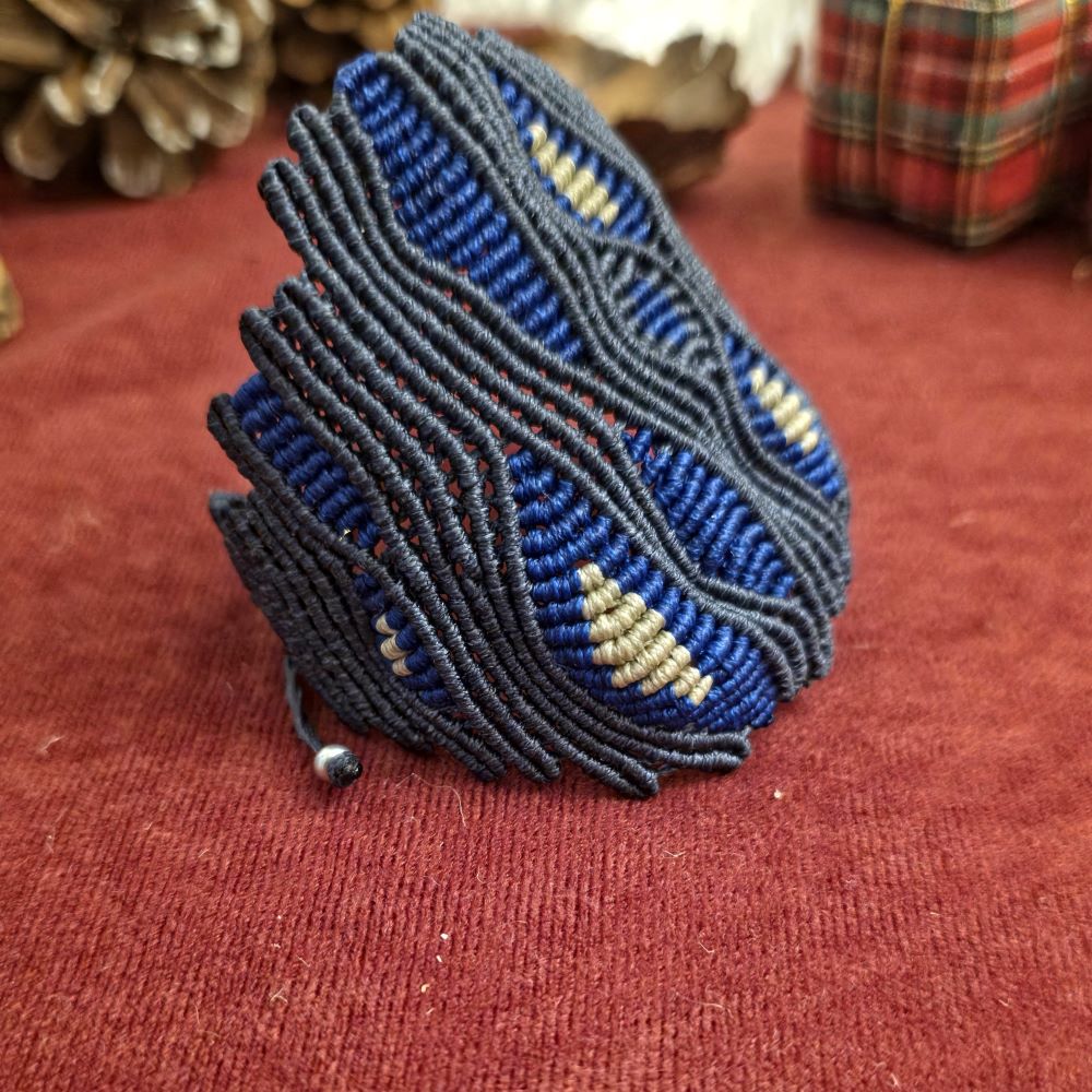 Mystic Eyes - Χειροποίητο μακραμε βραχιόλι σε μπλε και γκρι - Image 3