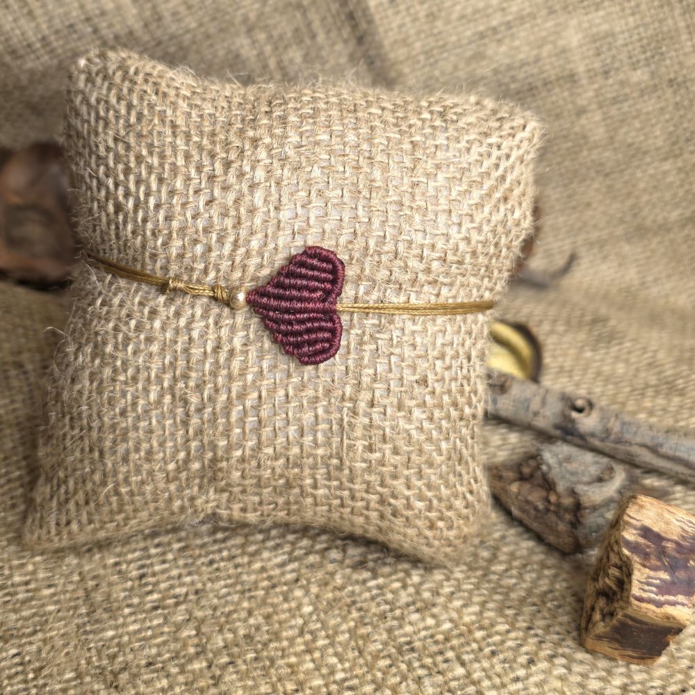 Tiny Hearts - Χειροποίητα μακραμε βραχιόλια καρδιά σε διάφορα χρώματα - Image 5