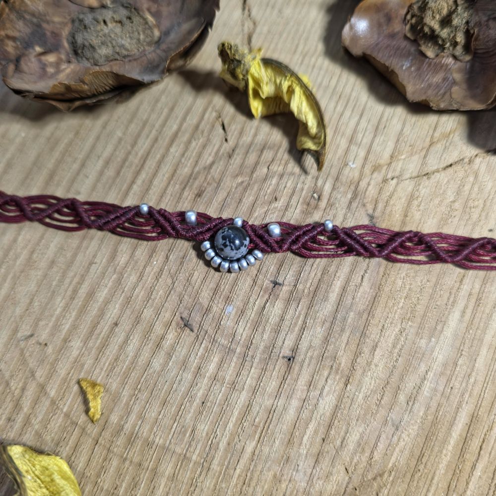 Sacred Bond – Χειροποίητο μακραμε choker με αυξομείωση - Image 3