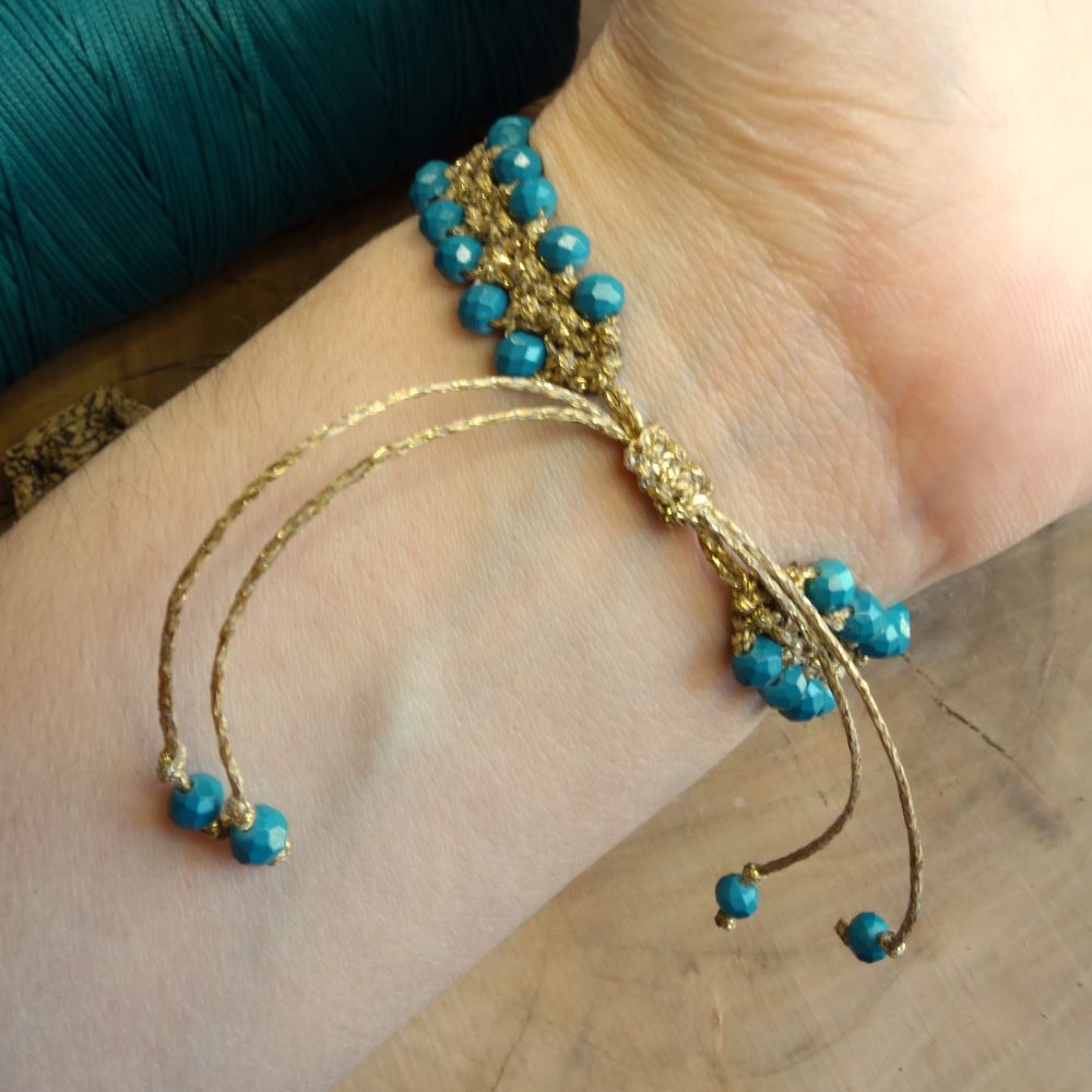 Turquoise Aura- Χειροποίητο μακραμε βραχιόλι με τιρκουάζ χάντρες - Image 4