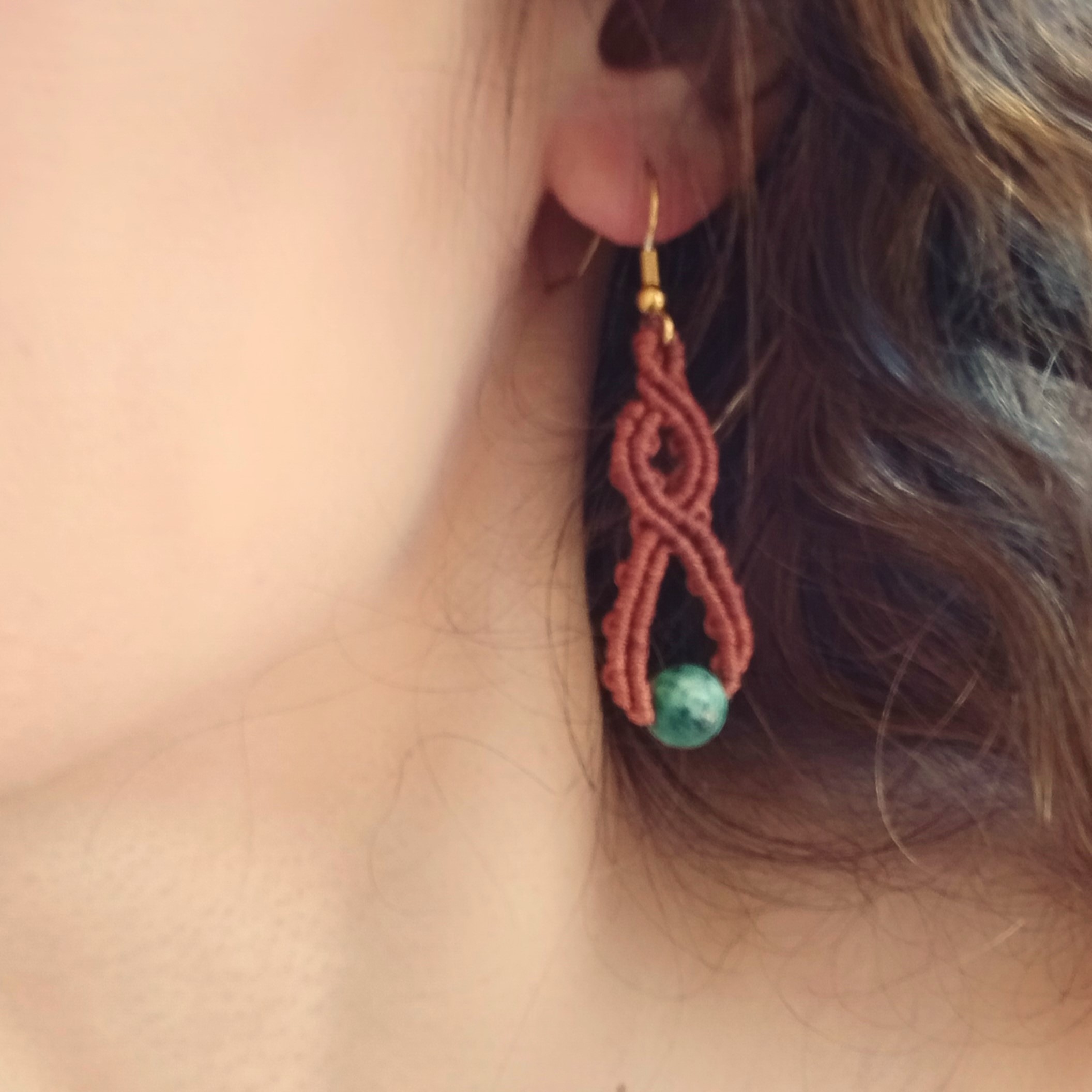 Zoisite Flow - Χειροποίητα μακραμε σκουλαρίκια με φυσική πέτρα - Image 3